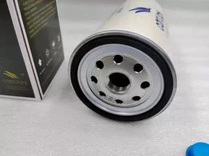 Топливный фильтр гр.оч.с отверстием под датчик Carruchi Евро-3 HOWO A7.КМ1800014WP8(VG1540080211)