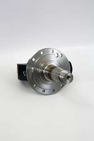 Цапфа правая Carruchi поворотный кулак, FAW J5 8х4 КМ4100001(3001022A1H)