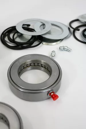 Ремкомплект шкворня Carruchi HOWO к-кт на ось KM0600005(WG4095415002-XLB)