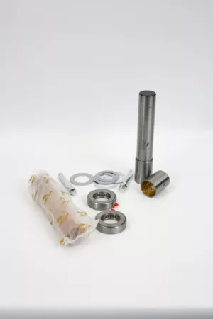 Ремкомплект шкворня Carruchi Faw J6к-кт на ось KM0600012(3001044-4E/XLB)