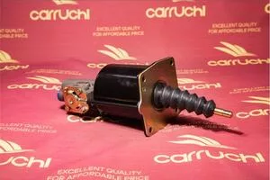 Главный цилиндр сцепления с бачком Carruchi Shacman KM7800001(WG9725230041)