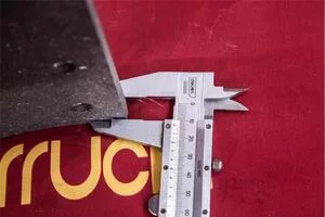 Накладка тормозная задняя HOWO КМ5400010(WG9761450119/WG9761450185)
