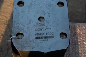 Передняя балка SHACMAN 7.5T КМ4101002(HD95009410203)