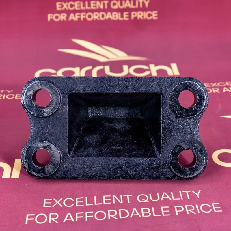 Кронштейн гидроцилиндра 2-ой оси  FAW J6 8x4Carruchi КМ2200923(3409016-67U)
