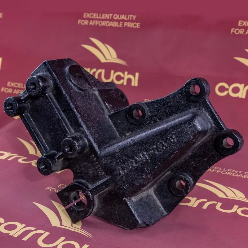 Кронштейн передней рессоры L Carruchi 8х4  Faw J6 КМ2200926(2902441-76А)