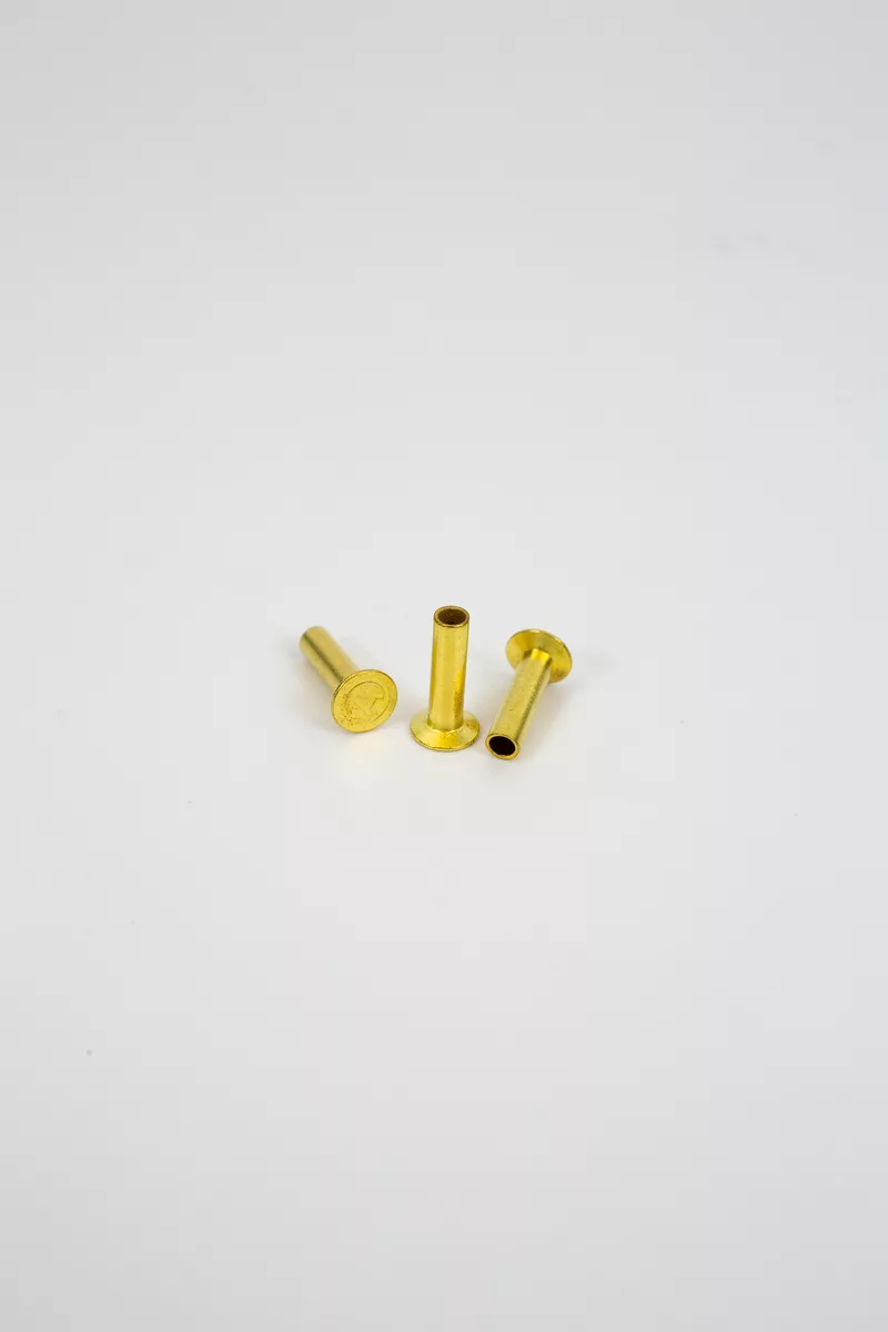 Заклепка 6*26MM FAW КМ0502008