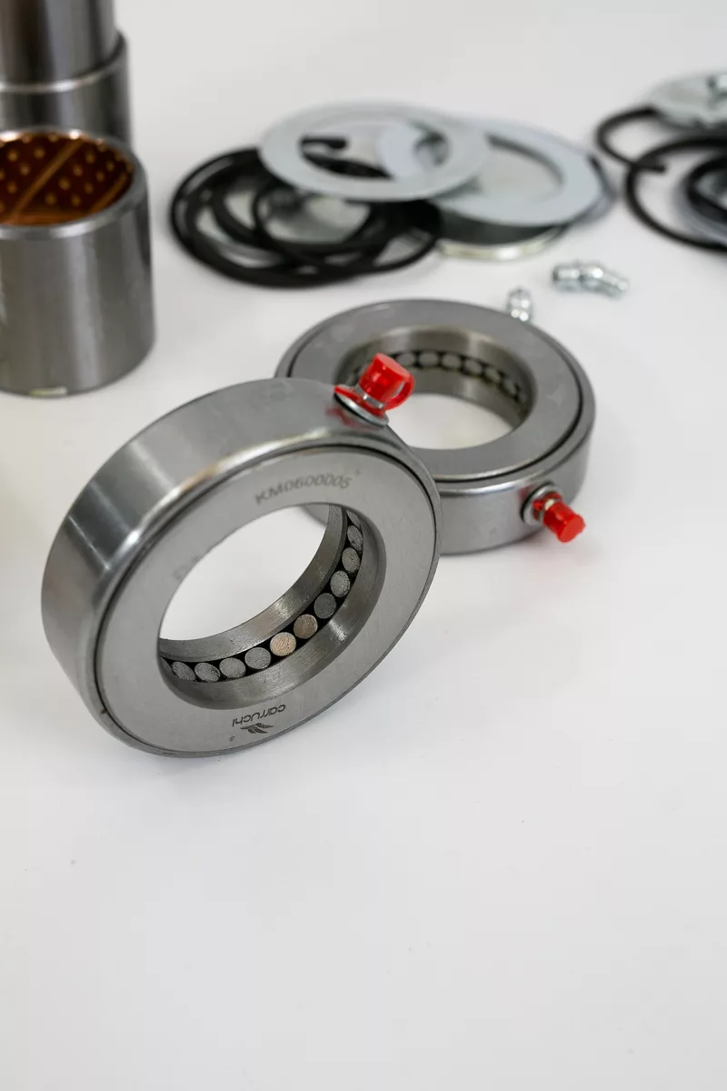 Ремкомплект шкворня Carruchi HOWO к-кт на ось KM0600005(WG4095415002-XLB)