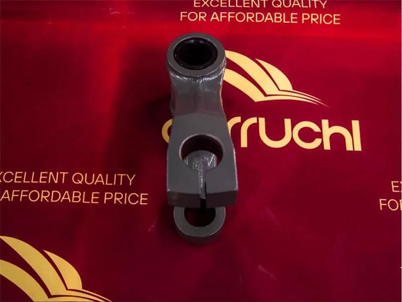 Серьга передней рессоры  Carruchi SHACMAN HOWO КМ2205003(WG9725529034)