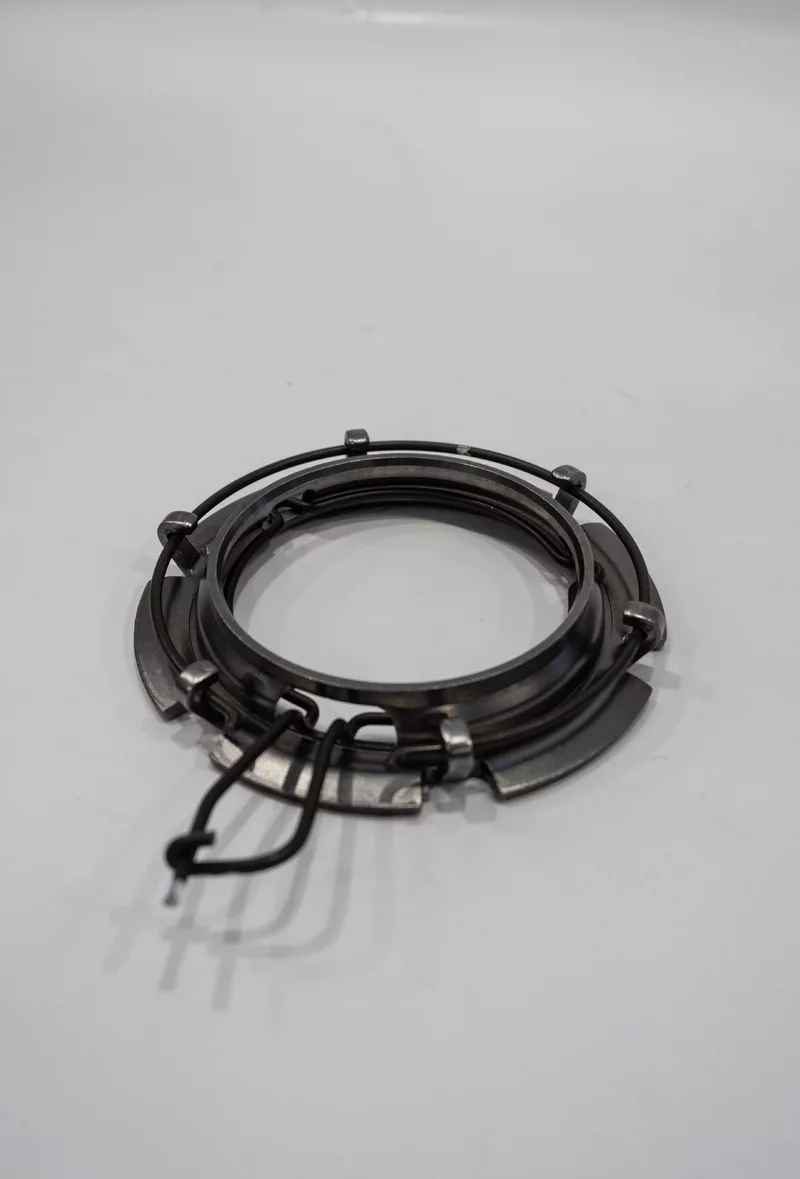 Кольцо на корзину сцепления D=430 обратное 6 ушек HOWO SHAANXI DF LEO TRADE(02000274A)(9725160065)