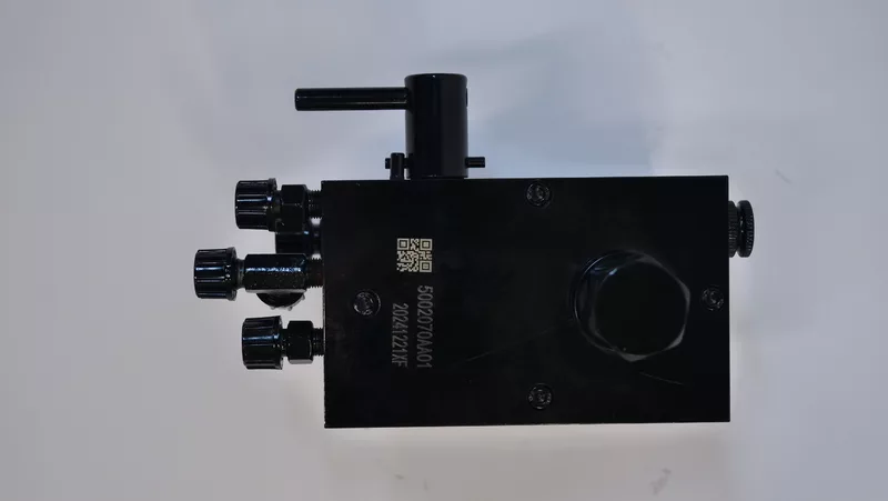 Насос подъема кабины FAW J6 (ручной)(5002070AA01-C01)